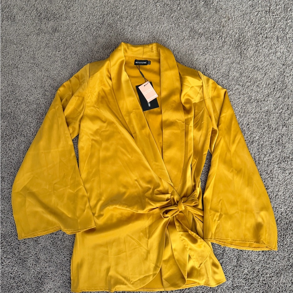 PrettyLittleThing Mustard Satin Robe